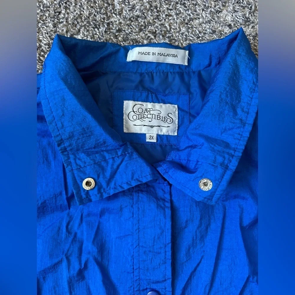 5/$25 Coat Collectibles vibrant blue vintage women’s spring nylon jacket size 2X - Picture 2 of 7